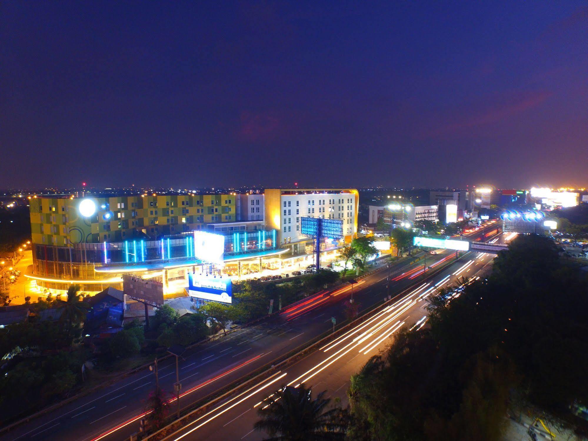 Zest Airport Jakarta By Swiss-Belhotel International Тангеранг Экстерьер фото