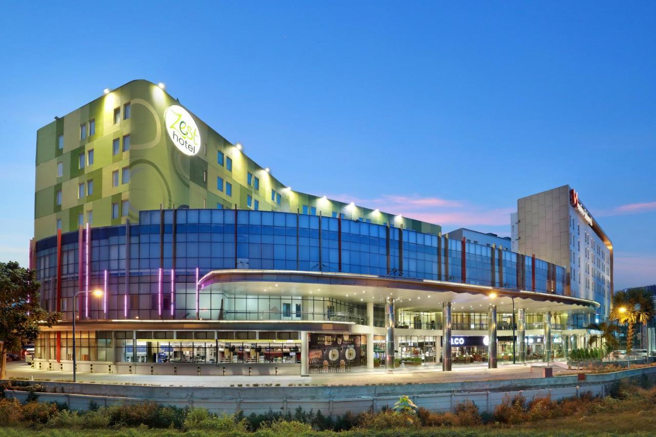 Zest Airport Jakarta By Swiss-Belhotel International Тангеранг Экстерьер фото